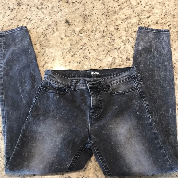 BDG High Rise Cigarette Ankle Acid Wash Jeans - Picture 3 of 5